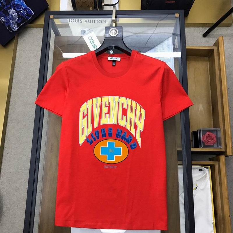 GIVENCHY Men's T-shirts 239